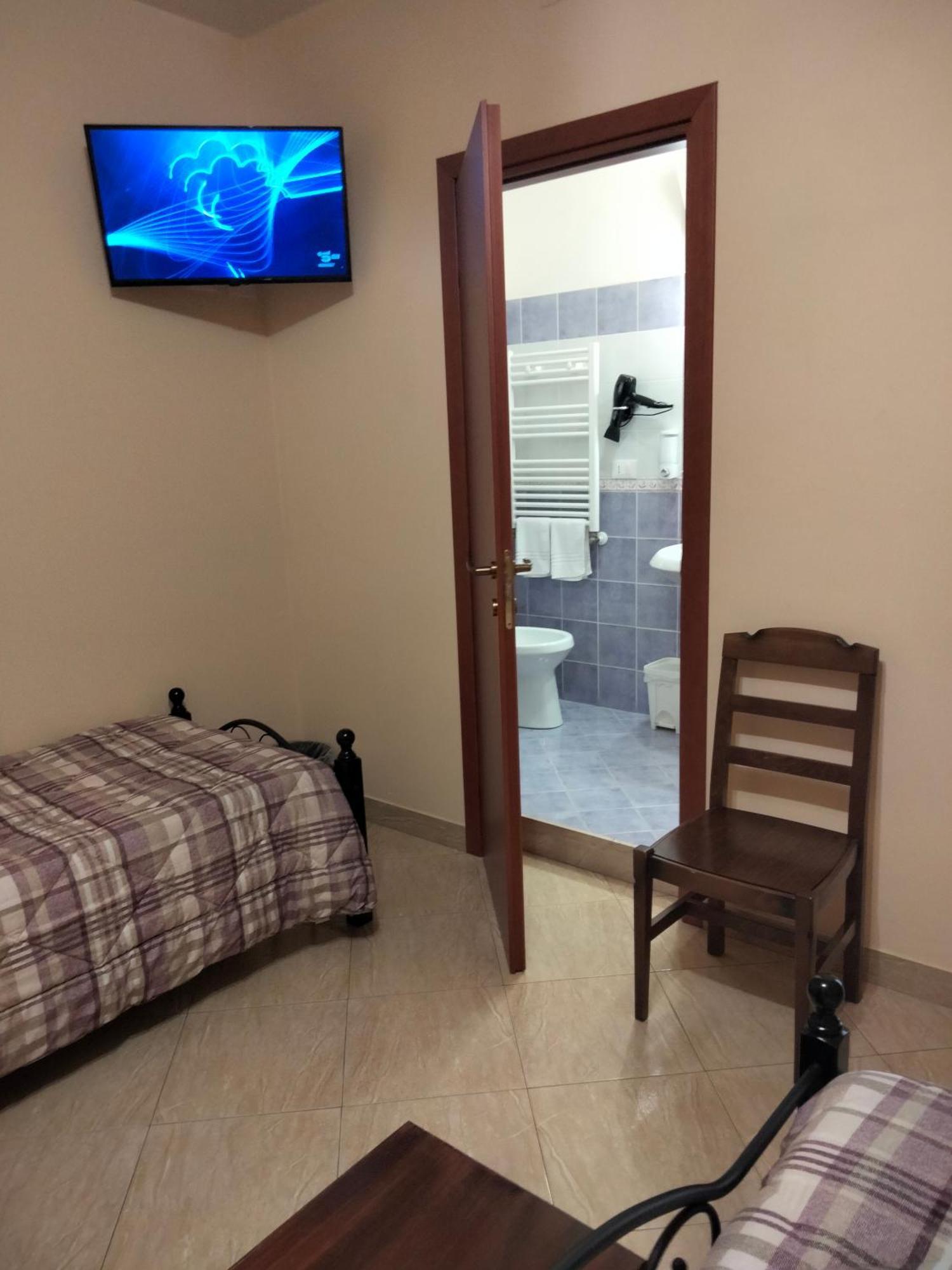 The Best Rooms & Apartments - Parcheggia Gratis Sotto Casa Ed Entra - Mazara del Vallo Extérieur photo