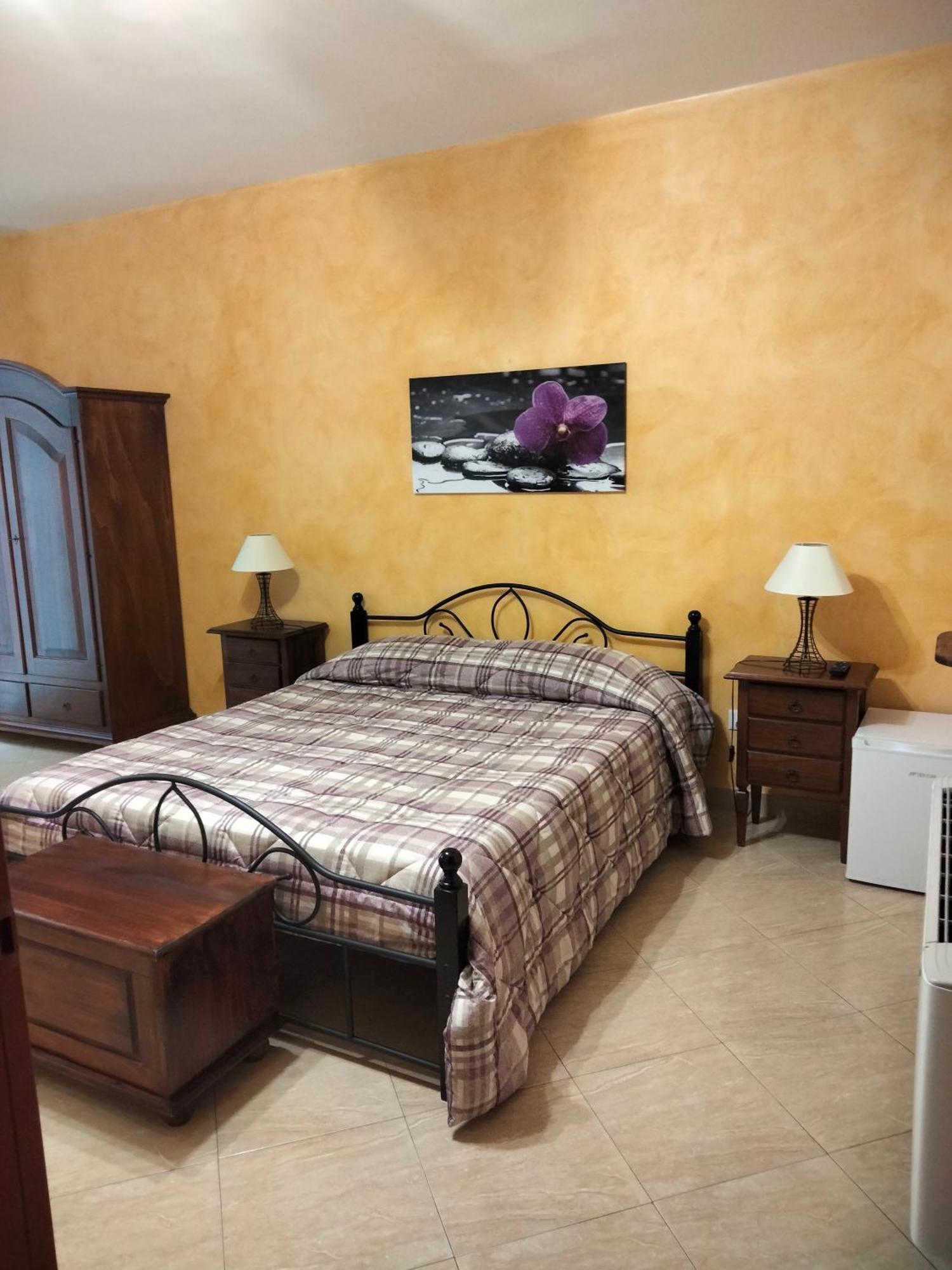 The Best Rooms & Apartments - Parcheggia Gratis Sotto Casa Ed Entra - Mazara del Vallo Extérieur photo
