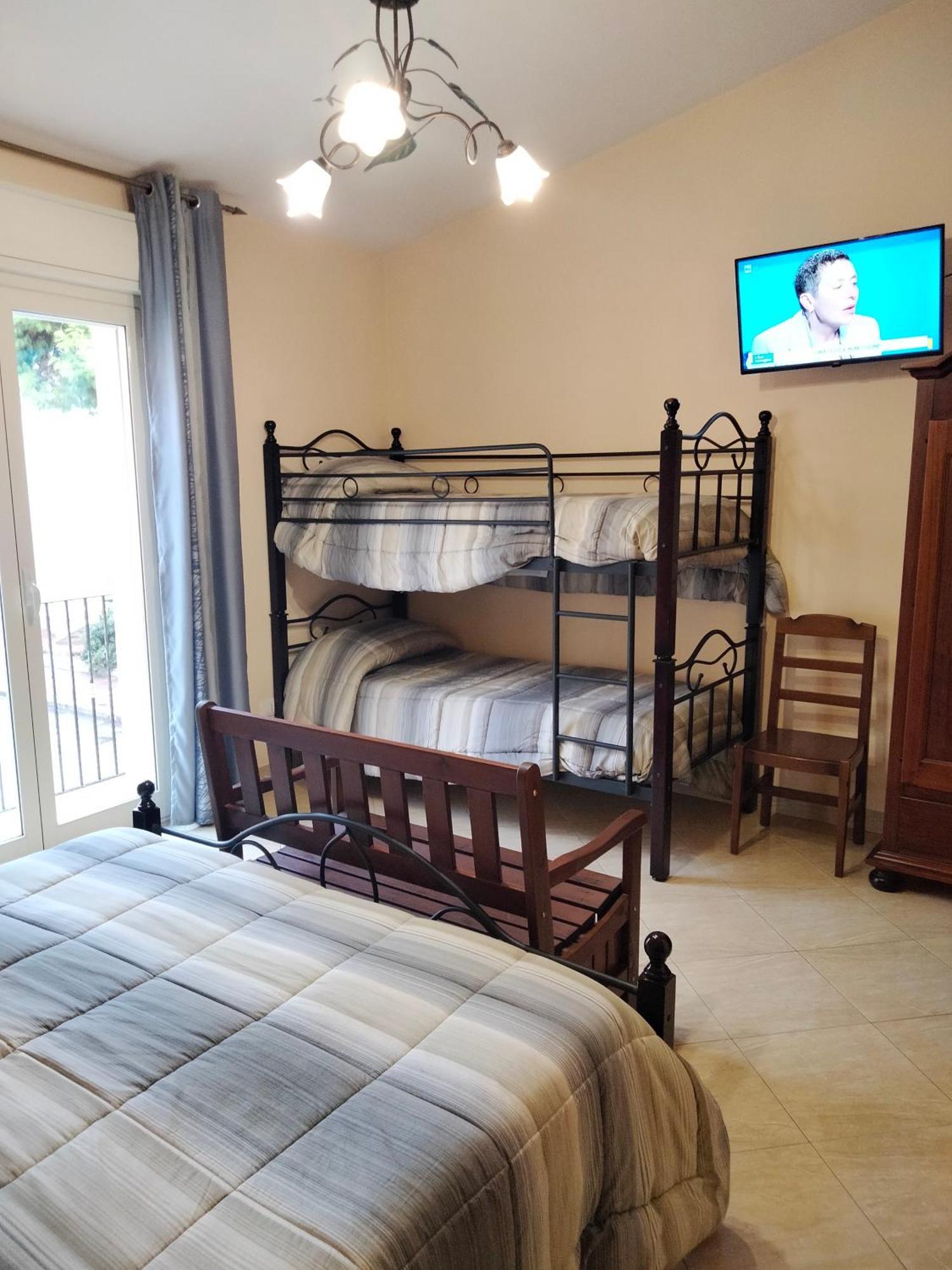 The Best Rooms & Apartments - Parcheggia Gratis Sotto Casa Ed Entra - Mazara del Vallo Extérieur photo